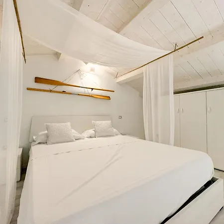 Bacans - Sant Efisio Lofts קליארי